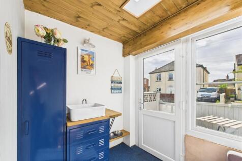 Self Contained Annex