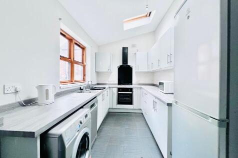Balfour Road, Lenton photo 2