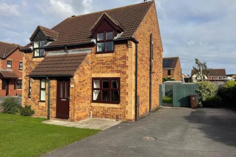 Grimsby, DN34 - property photo