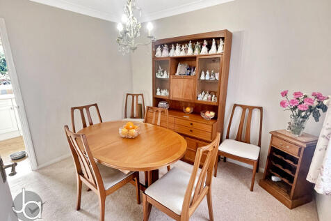 20251008_15501044...