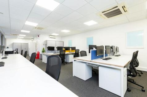 3 Cranwood Street - 06.jpg