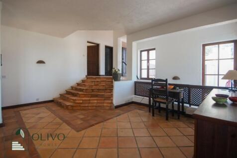 Picturesque Villa with Unique Blend of History and Unparalleled Views Image 9999