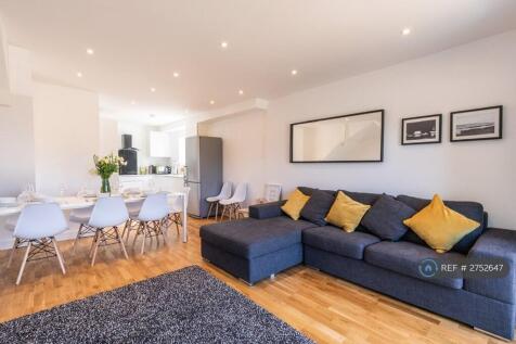 Open Plan Lounge Kitchen Diner 