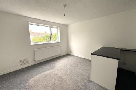 LOUNGE AREA.jpg
