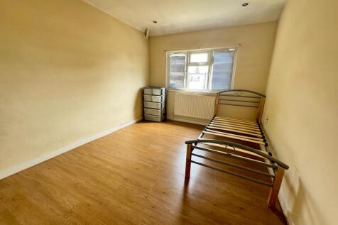 1-bedroom Flat near Barking Riverside