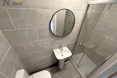 Room 2, Fountain Street, Morley, Leeds, LS27 0PX photo 4