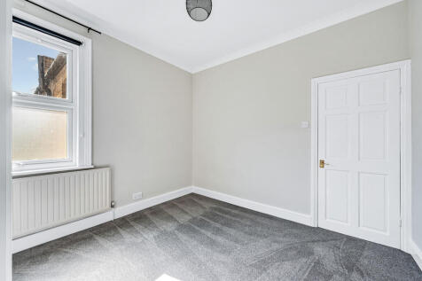 Bedroom 1A