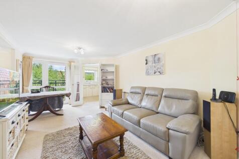 Laurel Court, Folkestone photo 4