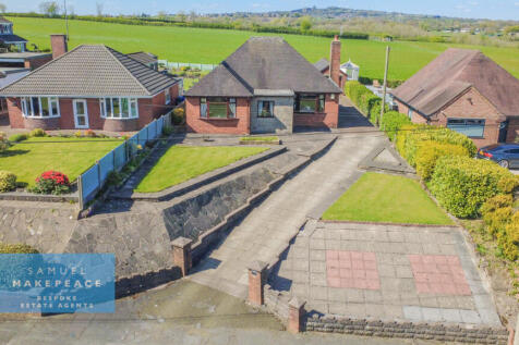Three Bedroom Detached Bungalow with Breathtaking