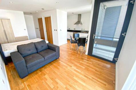 Salford, M50 - property photo