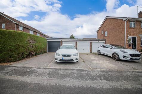 Garage &amp; Parking
