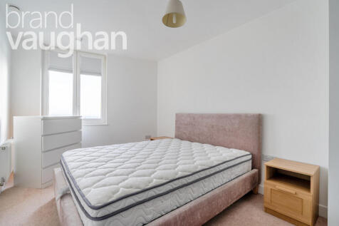 06bc9907-fb17-495...