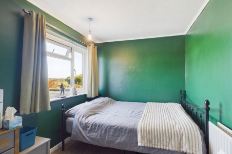 Bedroom 2.png