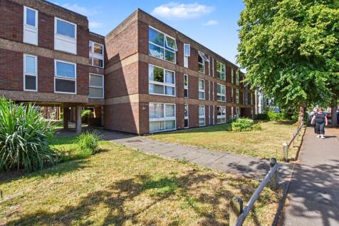 8 Sandalwood House, Longlands Road, Sidcup, Bexley, DA15 7NB