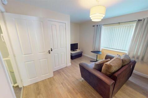 Newlove Avenue Reception Room