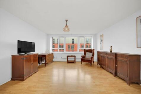 London, NW2 - property photo