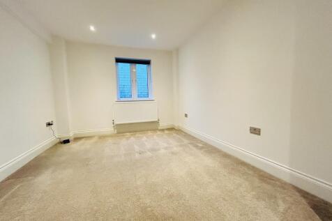 Middleton House, St Marys Gate photo 5