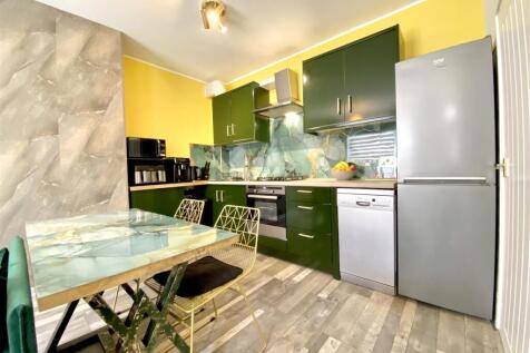 Bramleys Estate Agents - Ravensknowle Road - Mirfi