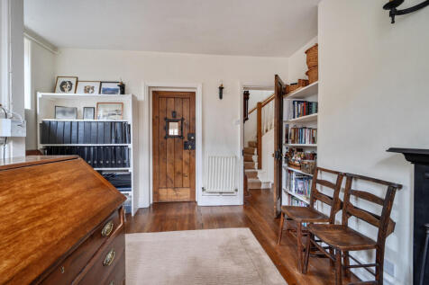 1363787-10-692eeb...