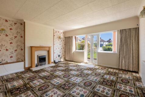 9 Oberon Drive 8.jpg