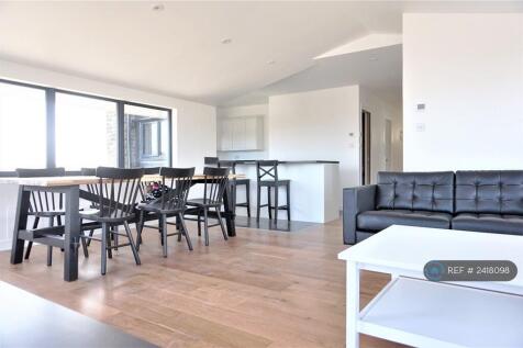 Dining Table And Peninsula Seating