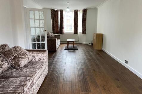 WhatsApp Image 20...