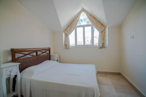 ayling-sotogrande-pe