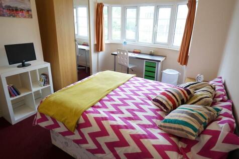 16, Deiniol Road, Bangor photo 3