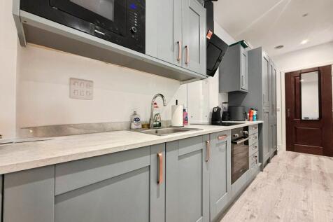 Upper Bond Street, Hinckley, LE10 photo 3