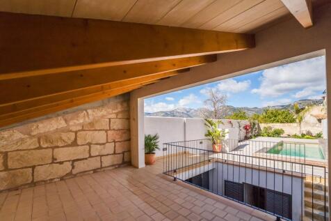 Terrace next  to the pool area