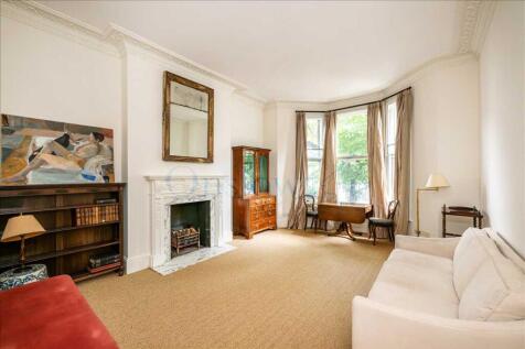 2-bed flat on Beaufort Street, London, £4,442/mo