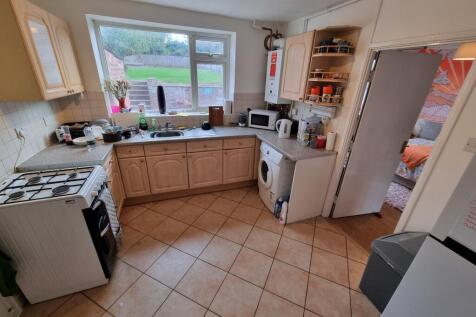 7 St Margarets Road photo 2