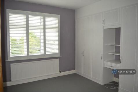 King Edward Road, Greater London, Herts, EN5 photo 4
