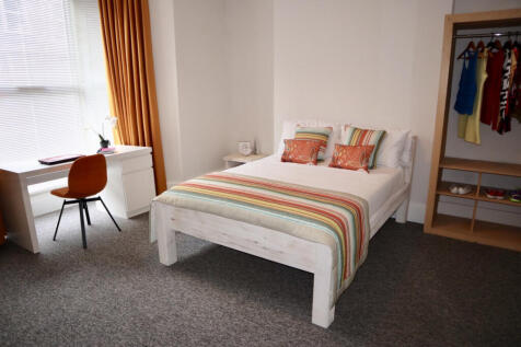 Gwydr Crescent, Uplands, Uplands photo 3