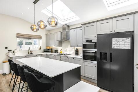 Reception/Kitchen