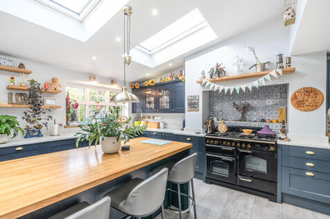 1354191-12-68c445...