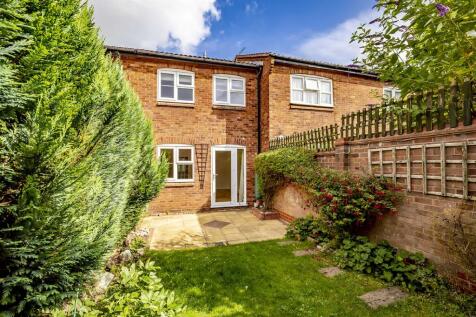 Runcie Close, St. Albans, Hertfordshire, AL4 photo 4