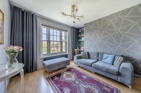 London, SE11 - property photo