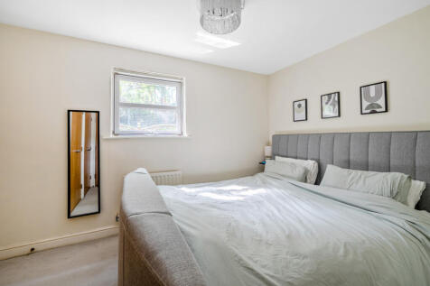 1315889-26-686251...