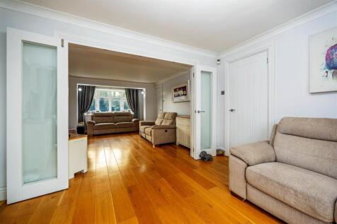 Lounge 1.2 SAPL3696-20251124-DxO_DeepPRIME XD2s.jp