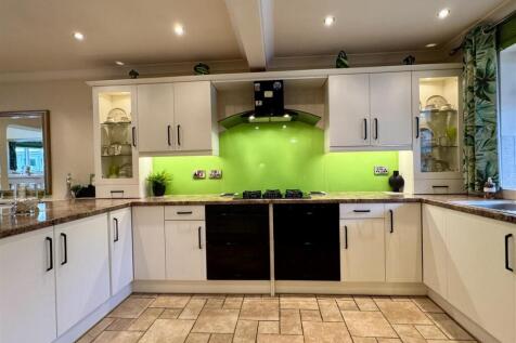 Kitchen Breakfast Room