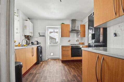 Canterbury Road, Worcester, Worcestershire, WR5 photo 4