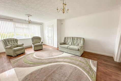 Pine Close, Etwall photo 3
