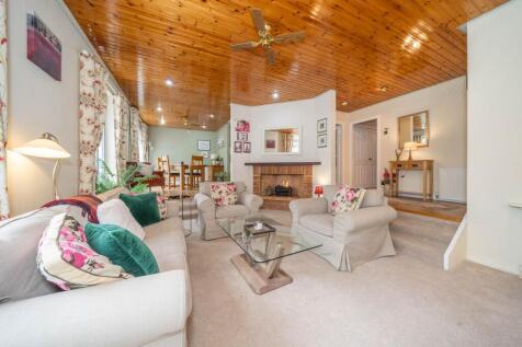 Open Plan Lounge