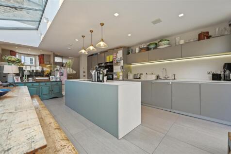 Wolverton Road
