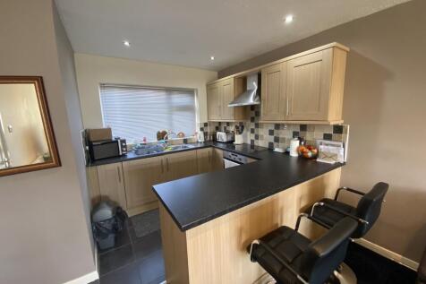Amesbury Court, Launceston Road, Wigston photo 5