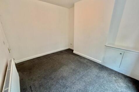Burstead Street, Manchester, M18 photo 3