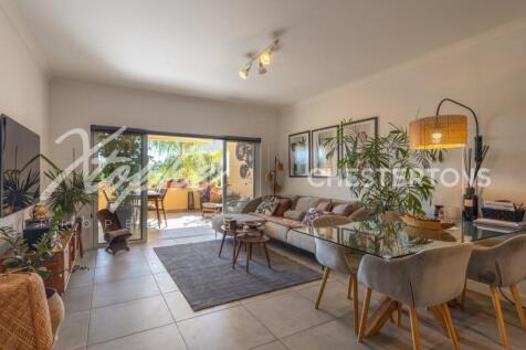 Vilas Alvas 2 Bed Apartment For Sale (19)