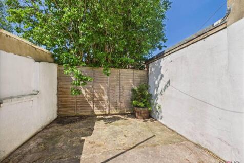 Victoria Street, Cheltenham, GL50 photo 3