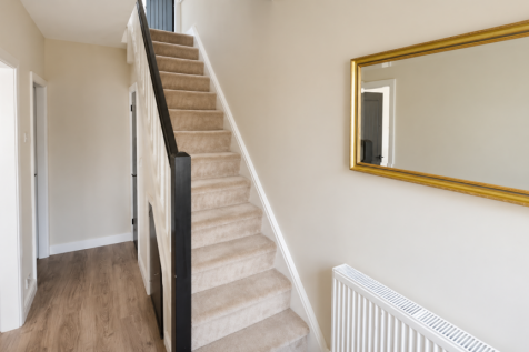 Oakwood Drive, Southport photo 5